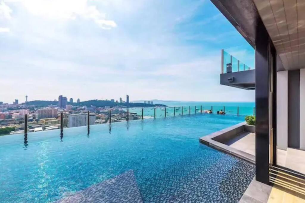 The Base Central Pattaya 2Bed King&Queen Sky Seaview & Infinity Pool Exteriör bild